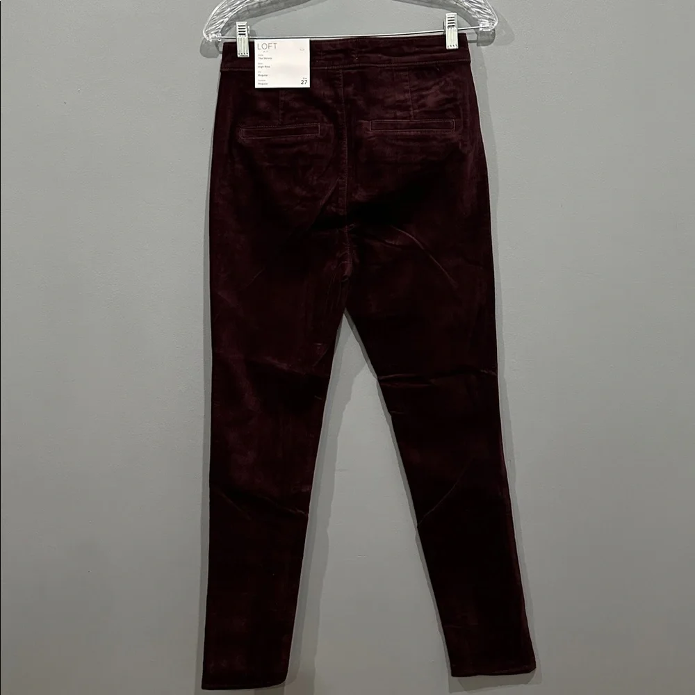 Final Sale 🔥No More Low Offers Mariner Skinny Pants in Velvet Size 27